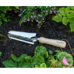 Weeding Trowel - RHS-Endorsed -Household Tools Store GTH SWTRHS burgon and ball rhs endorsed stainless weeding trowel 06