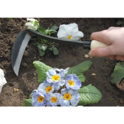 Razor Hoe - Right Handed 6 Razor Hoe - Right Handed -Household Tools Store GTH WTH burgon and ball tough tools razor hoe 03 59f9e275 2fc2 465d 8baa 472603848267
