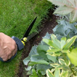 Single Handed Grass Shear – RHS Endorsed -Household Tools Store GTO SHGSHEAR burgon and ball single handed grass shear 03